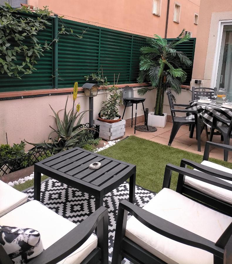 Vila Lydia Cambrils Bagian luar foto
