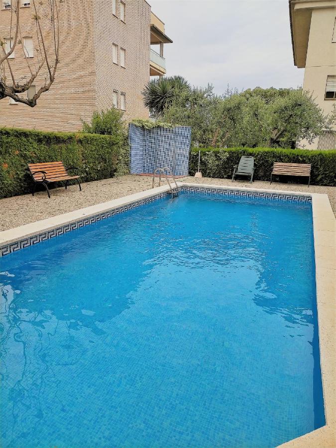Vila Lydia Cambrils Bagian luar foto